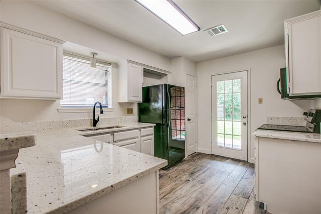 property at 117 Summer Pl Dr