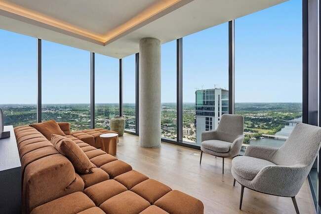 property at 610 Davis St