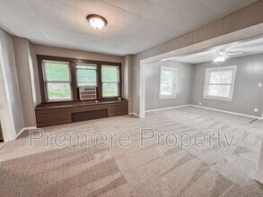 1231 S Hardy Ave in Independence, MO - Building Photo - Building Photo
