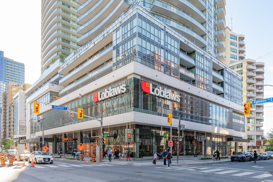 The Madison in Toronto, ON - Building Photo