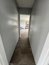 12717 Cranbrook Ave in Hawthorne, CA - Building Photo - Building Photo