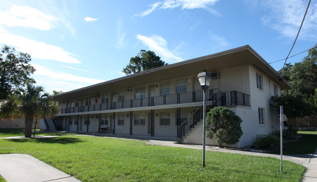 Eagles Court in Jacksonville, FL - Foto de edificio - Building Photo