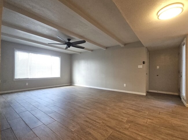 3301 S Terrace Rd in Tempe, AZ - Building Photo - Building Photo