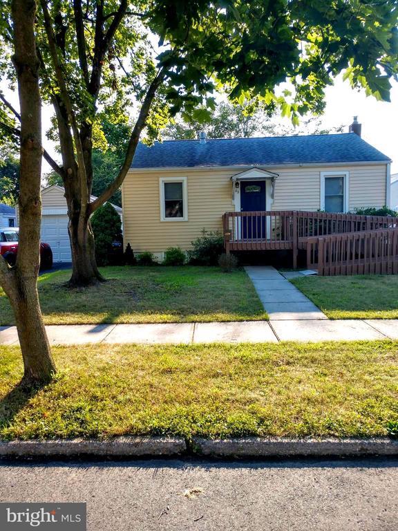 property at 83 Edison Rd