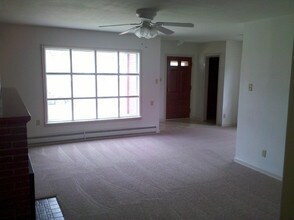 327 McLeod Ave in Missoula, MT - Foto de edificio - Building Photo