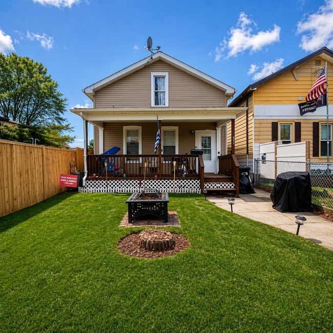 property at 633 E 11th St