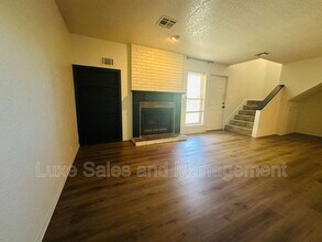 11413 Springhollow Rd in Oklahoma City, OK - Building Photo - Building Photo