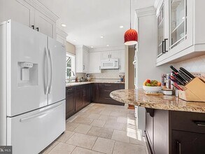 13 Lopatcong Dr in Ewing Township, NJ - Building Photo - Building Photo