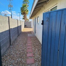 1920 W Mulberry Dr in Phoenix, AZ - Building Photo - Building Photo