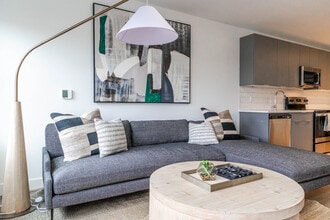 Meridia Roselle Park 10 in Roselle Park, NJ - Foto de edificio - Interior Photo