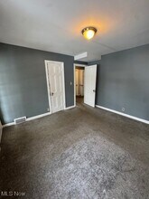 2340 Ashurst Rd in University Heights, OH - Building Photo - Building Photo