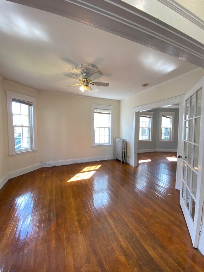 44 Fairbanks St, Unit 1