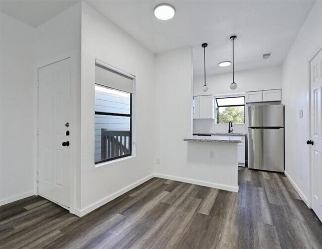 9508 Kempler Dr in Austin, TX - Foto de edificio - Building Photo