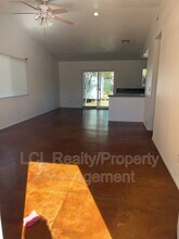 21380 Olive St in Lake Elsinore, CA - Building Photo - Building Photo