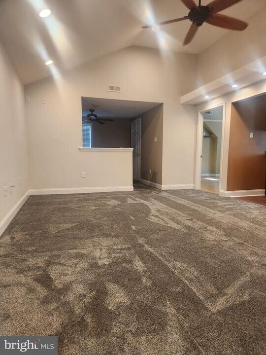 2415 Street Rd in Warrington, PA - Building Photo