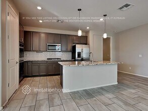 4414 198th Dr in Litchfield Park, AZ - Foto de edificio - Building Photo