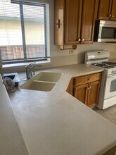 720 Timberline Terrace in Brentwood, CA - Building Photo - Building Photo