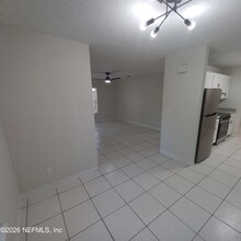 253 Stillwell Ave, Unit ET-502-A in Palatka, FL - Building Photo - Building Photo