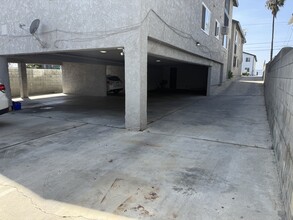 620 N Benton Way, Unit 3 in Los Angeles, CA - Foto de edificio - Building Photo