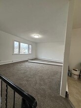 58 W Mineola Ave in Valley Stream, NY - Building Photo - Building Photo