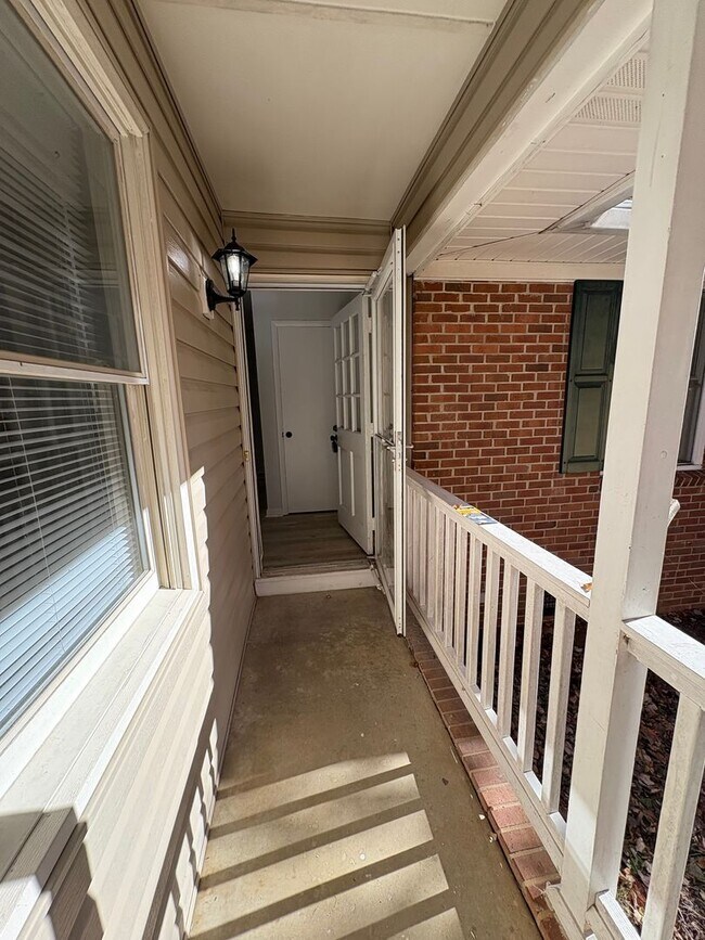 5204 Bayberry Ln in Greensboro, NC - Building Photo - Building Photo