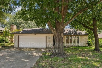 2024 Robinson St in Irving, TX - Building Photo - Building Photo