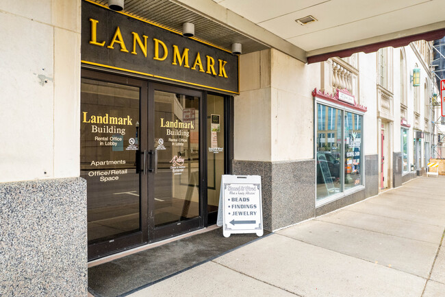 Landmark Apartments photo'