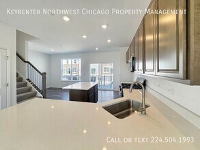 12313 Tinsley St in Huntley, IL - Building Photo - Building Photo