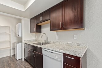 The Davenport in Mesa, AZ - Building Photo - Building Photo