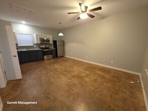 8174 Co Rd 101 in Lampasas, TX - Building Photo - Building Photo