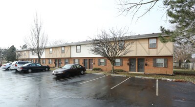 Canyon Commons Apartments in Columbus, OH - Building Photo - Building Photo