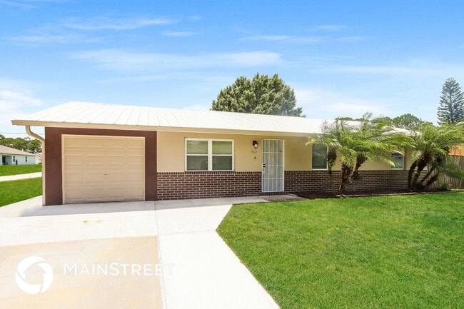 942 Quail St SE in Palm Bay, FL - Building Photo - Building Photo