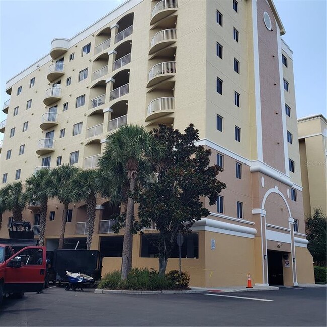 6336 Buford St in Orlando, FL - Foto de edificio - Building Photo