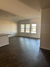 20404 Lone Peak Pass in Manor, TX - Building Photo - Building Photo