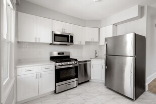 517 Washington St, Unit 2 in Boston, MA - Building Photo