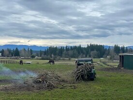 37118 160th Ave SE in Auburn, WA - Building Photo