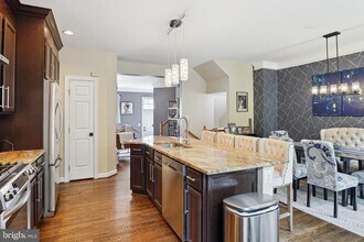 6667 Debra Lu Way in Springfield, VA - Building Photo - Building Photo