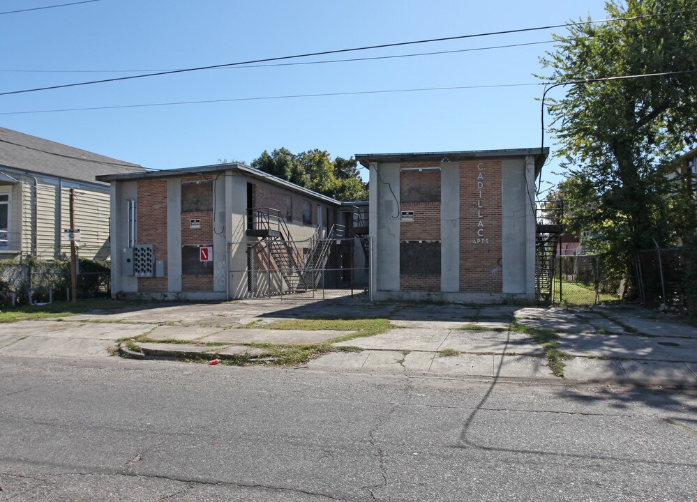 2726 Dryades St in New Orleans, LA - Foto de edificio