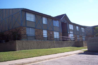 Casa Blanca in Dallas, TX - Foto de edificio - Building Photo