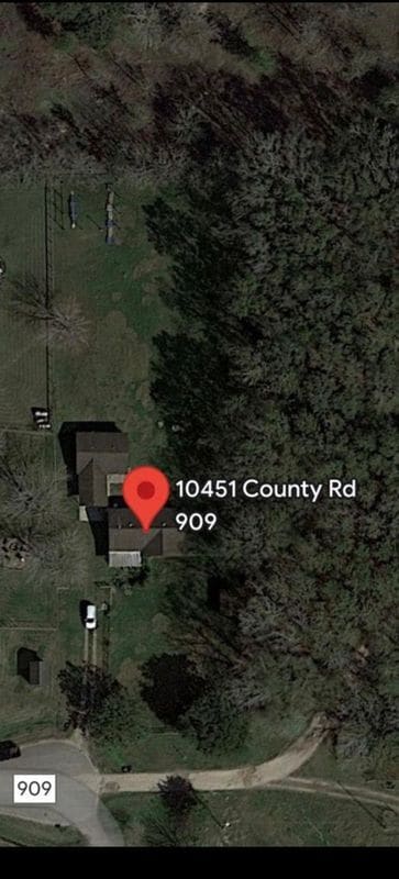 10451 County Rd 909 in Alvin, TX - Building Photo - Building Photo