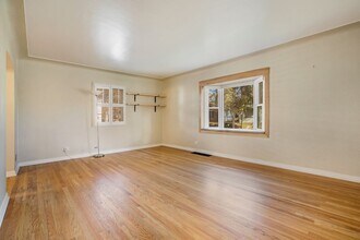 2299 S Corona St in Denver, CO - Building Photo - Building Photo