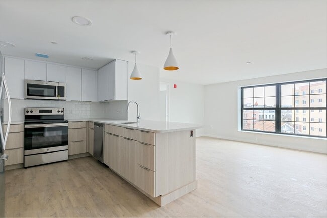 28 Soden St, Unit 5, Unit 5