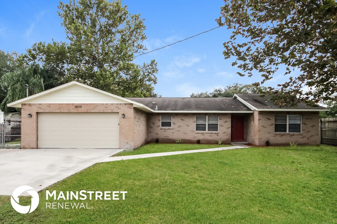 1655 Louis Dr in Kissimmee, FL - Building Photo