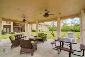 Park Hudson Place Apartments in Bryan, TX - Building Photo - Building Photo