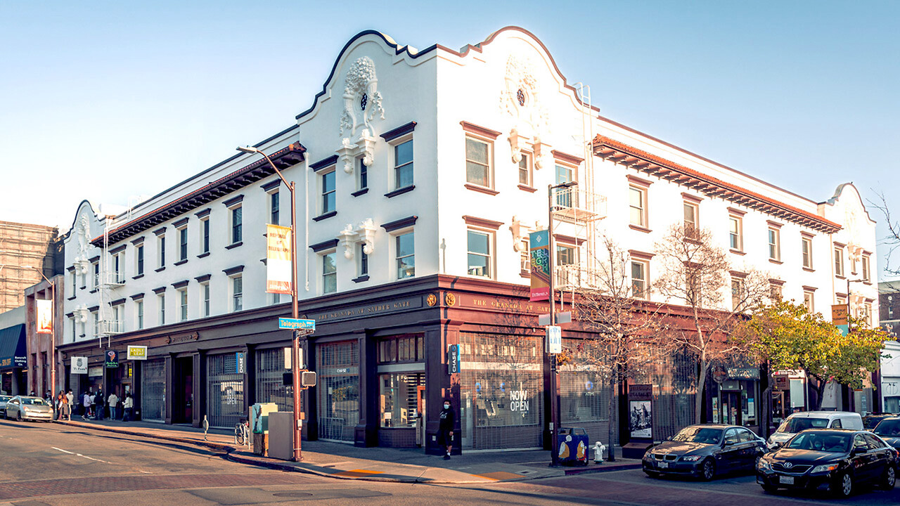 2510 Bancroft in Berkeley, CA - Building Photo