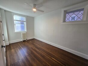 354 Tappan St, Unit 6 in Brookline, MA - Foto de edificio - Building Photo
