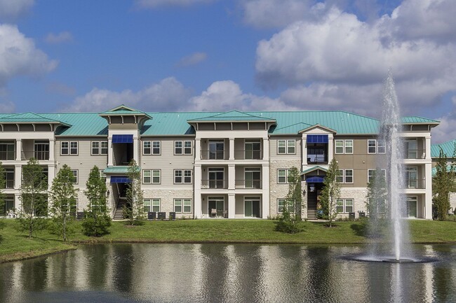 Sea Isle in Orlando, FL - Foto de edificio - Building Photo