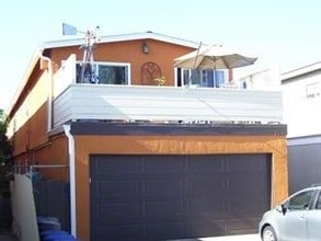 1550 Miramar Dr in Newport Beach, CA - Foto de edificio - Building Photo