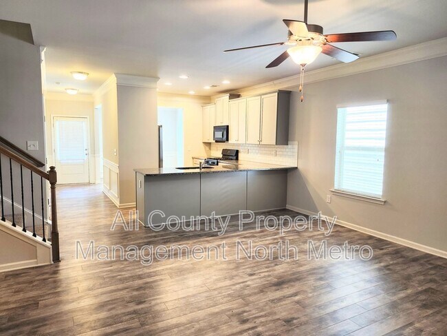 123 Hickory Village Cir in Canton, GA - Building Photo - Building Photo