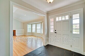 2704 Doverton Square in Mountain View, CA - Building Photo - Building Photo